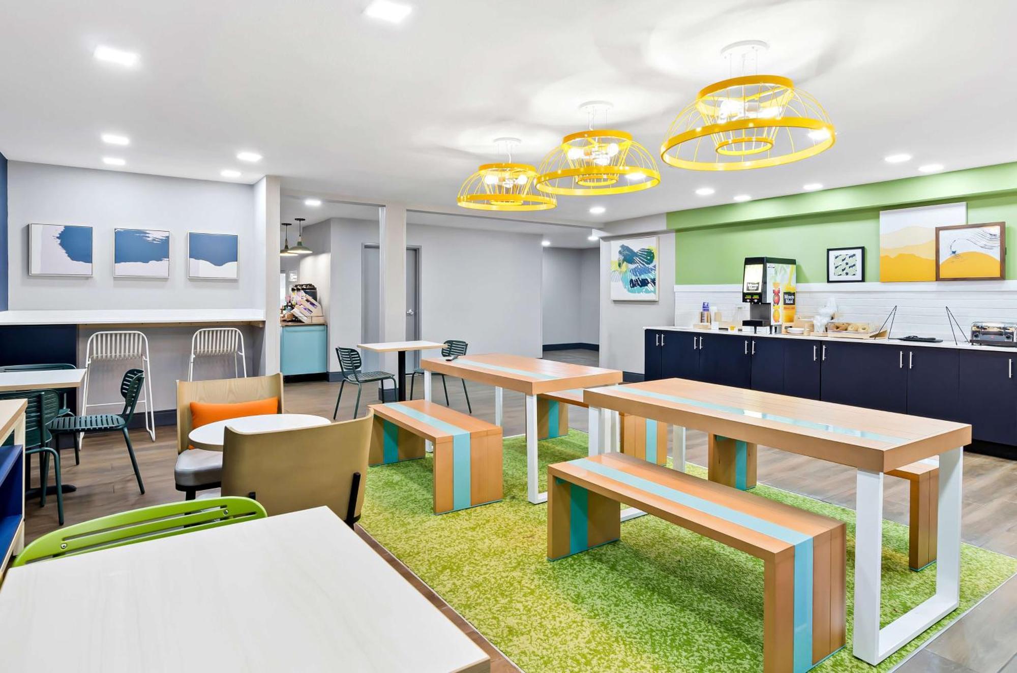 Spark By Hilton Winston-Salem University Buitenkant foto